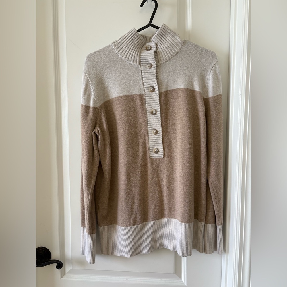 Eddie Bauer Two-Tone Button Mock Neck Sweater Women’s XL Tan Cream Pullover